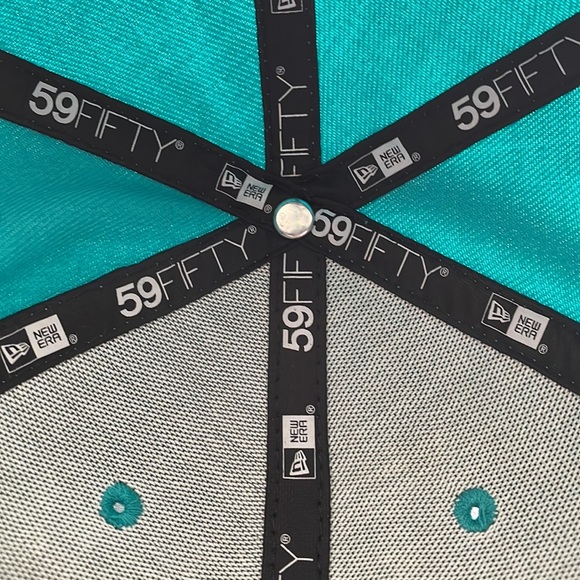New Era 59fifty Miami Dolphins hat. - Picture 8 of 8